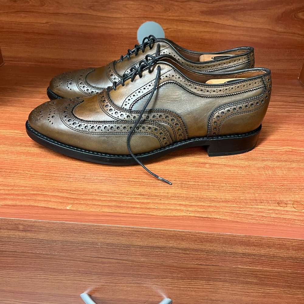 Brown Allen Edmonds size 8 1/2